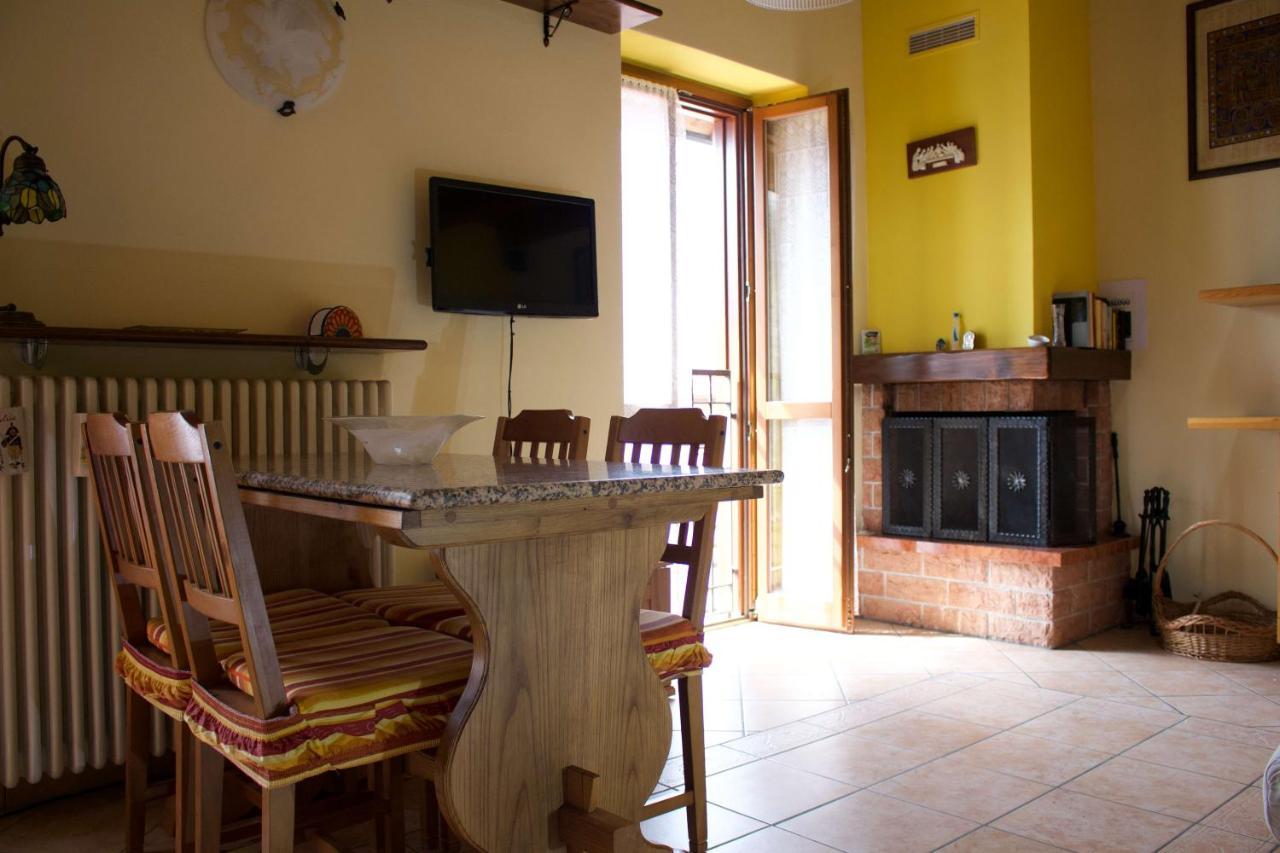 La Casa Sul Sasso In Town Serviced Accommodations แดร์วิโอ ภายนอก รูปภาพ
