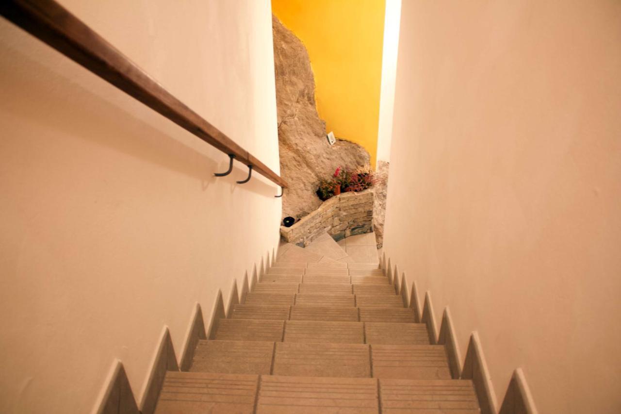 La Casa Sul Sasso In Town Serviced Accommodations แดร์วิโอ ภายนอก รูปภาพ